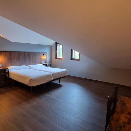 Euba Hotel Аморебьета-Эчано Экстерьер фото