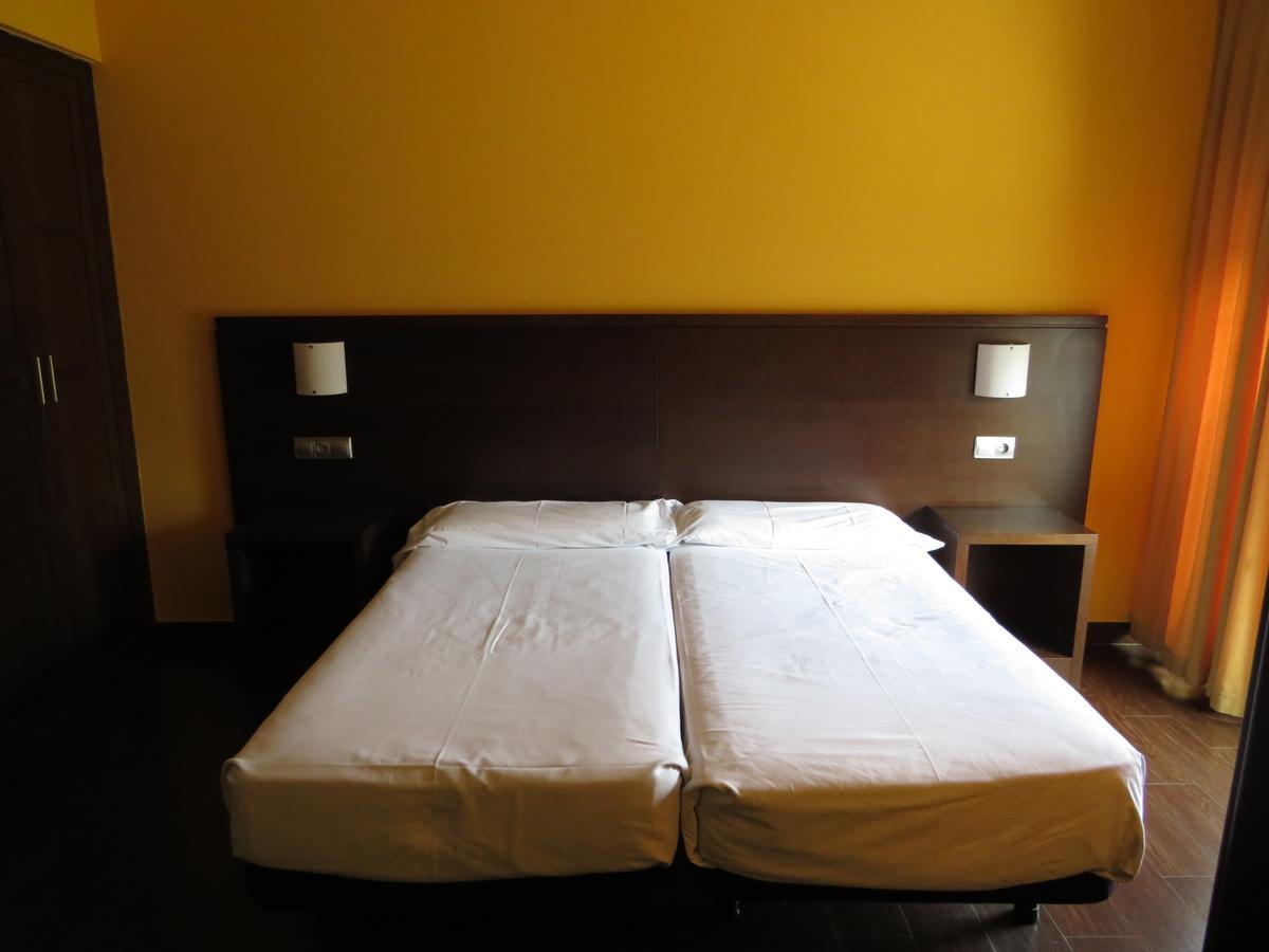 Euba Hotel Аморебьета-Эчано Экстерьер фото