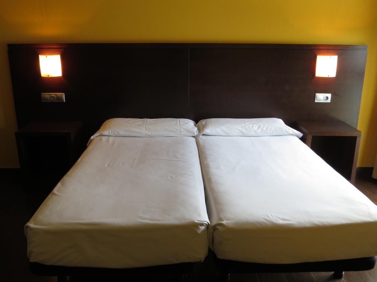 Euba Hotel Аморебьета-Эчано Экстерьер фото