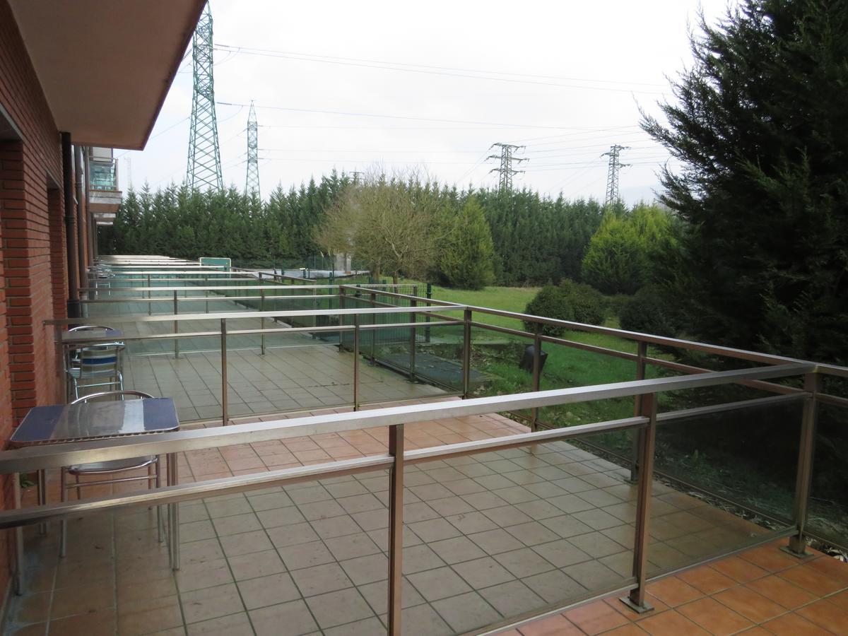 Euba Hotel Аморебьета-Эчано Экстерьер фото